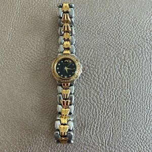 Roven Dino Strega 2017L Swiss Sapphire Diamonds Women's Wristwatch